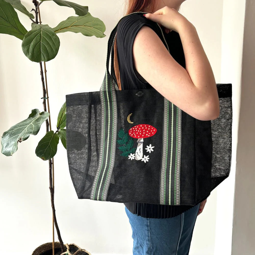 Forage Black Recylced Shopper