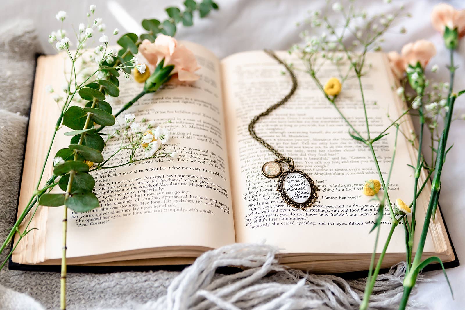 Bookish Necklace | The Secret Garden - Tea & Fables