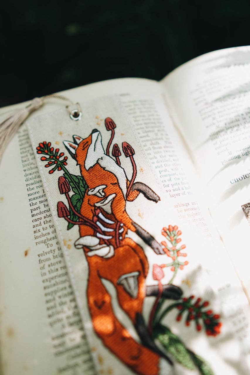 Autumn Fox | Brodert Bokmerke