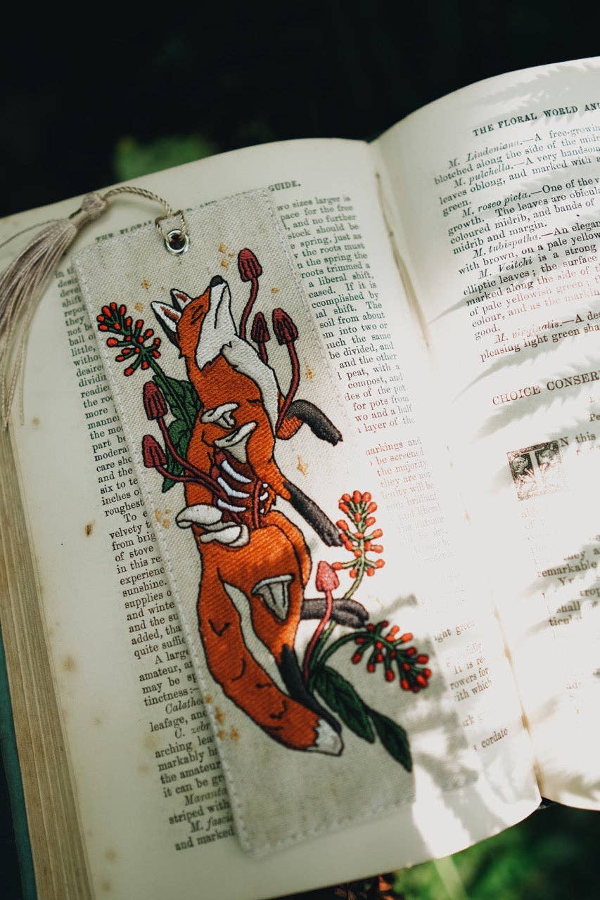 Autumn Fox | Brodert Bokmerke