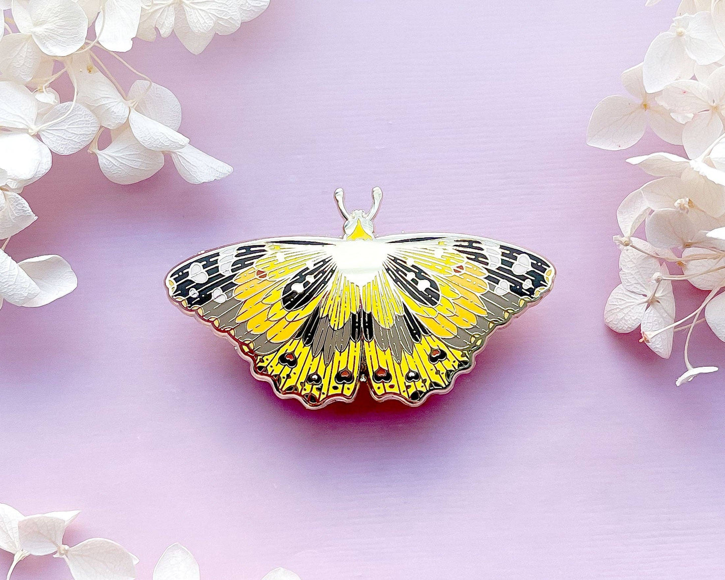 Emalje Pin | Painted Lady Butterfly - Tea & Fables